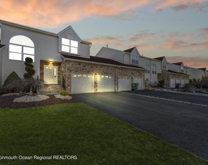 28 Kingfisher Court, Marlboro