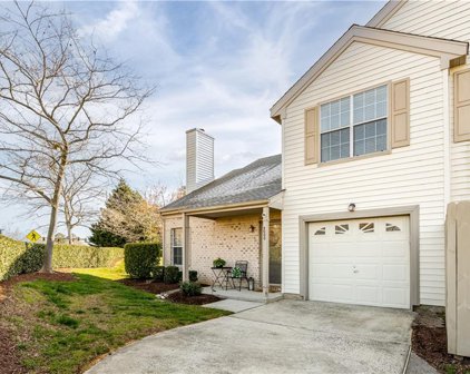 4000 Laurel Green Circle, South Central 2 Virginia Beach