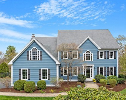 15 Whistler Lane, Southborough