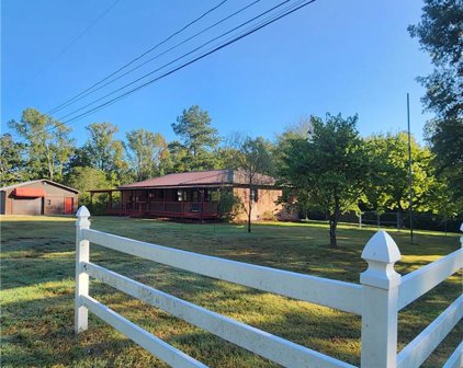 350 Hogan Bowers Road, Thomasville