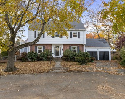 22 Bonmar Cir, Newton