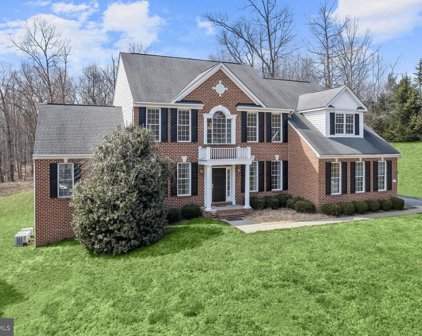 753 Ardenwood Dr, Sykesville
