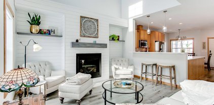 304 Manitoba Lane Unit #31, Little Canada