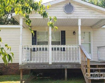 108 Sycamore  Drive, Hickory