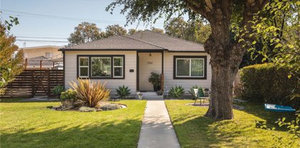 3366 California Avenue, Signal Hill