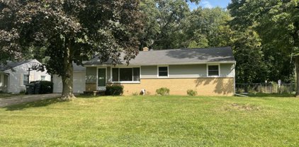 8605 Newhouse Street, Portage
