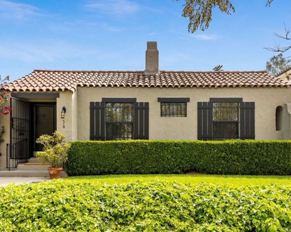516 N Bronson Ave, Los Angeles