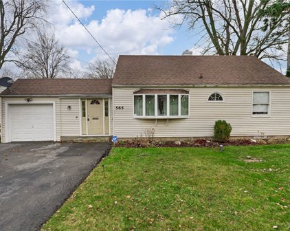 565 82nd Street, Niagara Falls