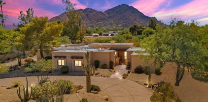 5512 N 67th Place, Paradise Valley