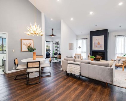 222 N Rose St Unit 406, Burbank
