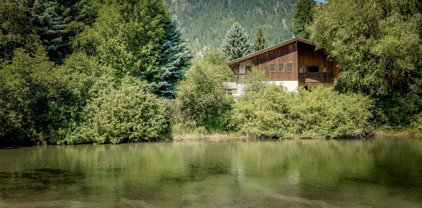12463 Shore, Leavenworth