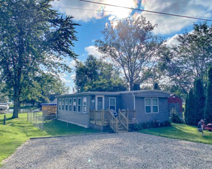 269 Lakeside Drive, Quincy