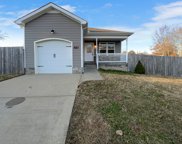 587 Woodhaven Dr, Clarksville image