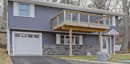 143 Forest Lake Dr, Byram Twp.
