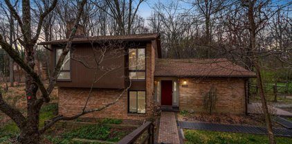 5054 Eliots Oak Rd, Columbia