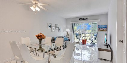 1201 Hillcrest Ct Unit #208, Hollywood