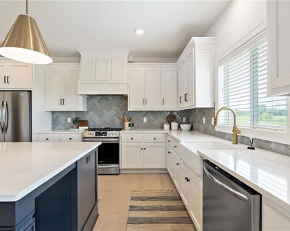 819 Bridgeshire Drive, Raymore