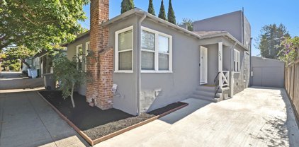 2238 Russell St, Berkeley
