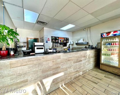 39880 W GARFIELD, Clinton Twp