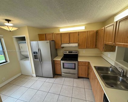 8041 Southgate Blvd Unit #H5, North Lauderdale