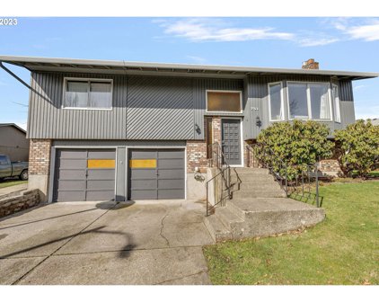 751 NE VILLAGE SQUIRE AVE, Gresham