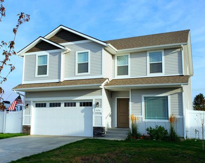 3656 Belgrave, Hayden