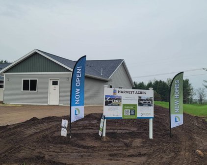 955 GREEN PASTURES TRAIL, Plover