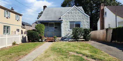 189 Fenimore Avenue, Uniondale