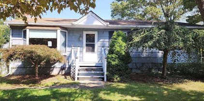 23 Great River Drive, Sound Beach