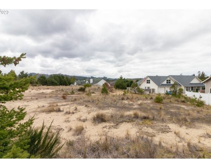 WILLOW CREST CT Unit #00142, Florence