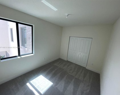 8360 Nw 43rd St Unit #8360, Doral