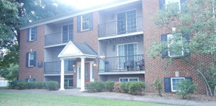 325 W Stephen Foster Ave Unit 301, Bardstown