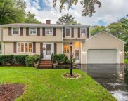 16 Phyllis Ave, Burlington image