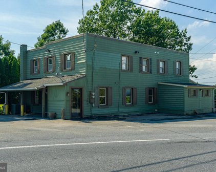 4220 Fairview Rd, Columbia