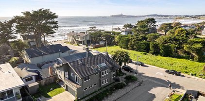 160 Medio AVE, Half Moon Bay
