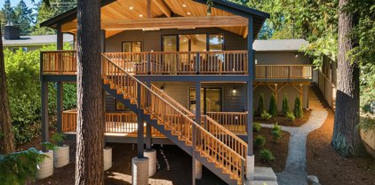 2834 108th Avenue SE, Bellevue