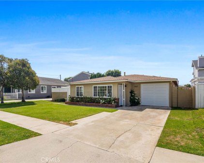 2407 Florida Street, Huntington Beach