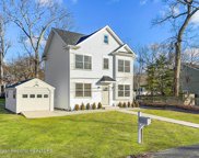 509 Middle Lane, Howell image
