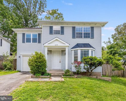 10129 Schoolhouse Woods Ct, Burke