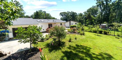 215 Hutton St, Gaithersburg