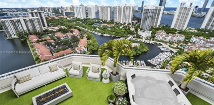 1000 W Island Blvd Unit #PH9, Aventura