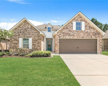 69628 Taverny  Court, Madisonville