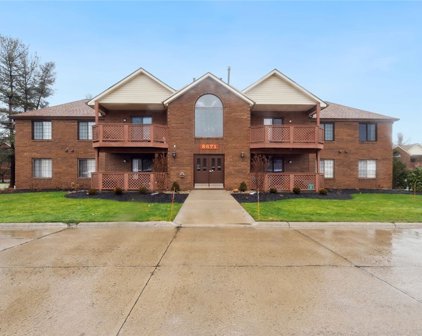 8671 Scenicview Drive Unit B103, Broadview Heights