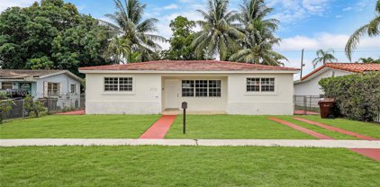 270 E 63rd St, Hialeah