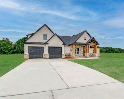 931 Chuckwagon Trail, Angleton
