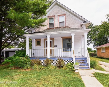 1209 N Dunton Avenue, Arlington Heights