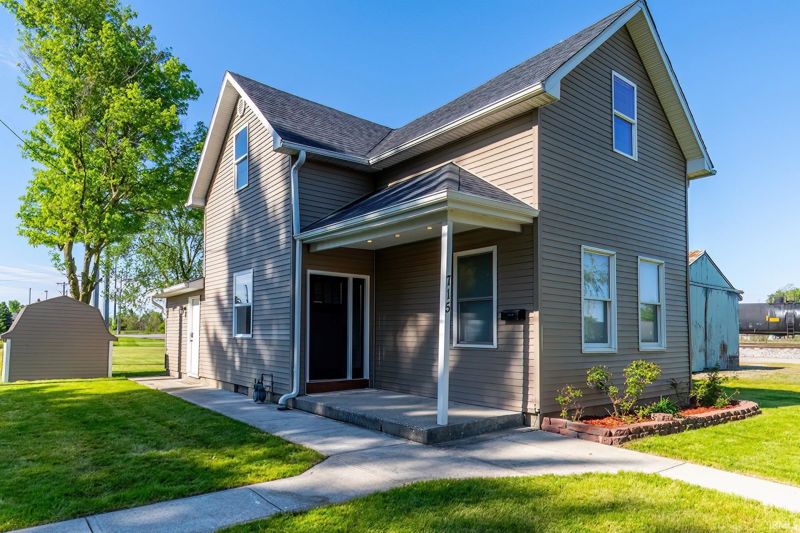 715 St Marys St, Decatur