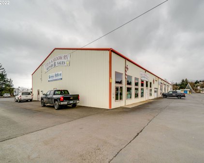 4190 N HWY 101, Tillamook