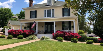 502 Longwood Avenue, Bedford