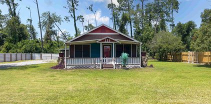 118 W Walnut Av, Foley